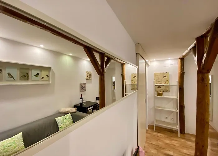 Διαμέρισμα In *